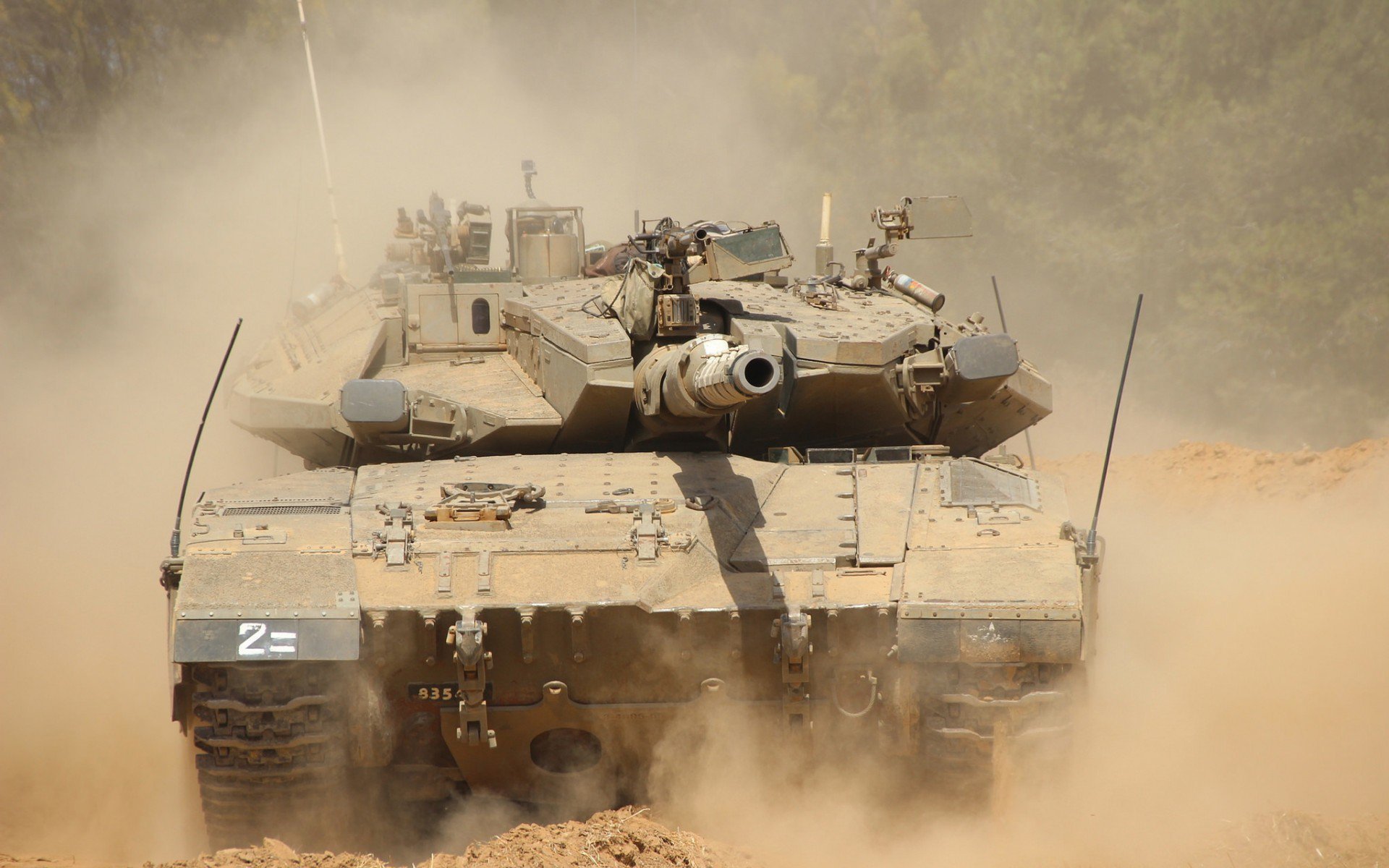 九游娱乐-米兰双雄奋力拼搏，争夺意甲冠军战火升腾